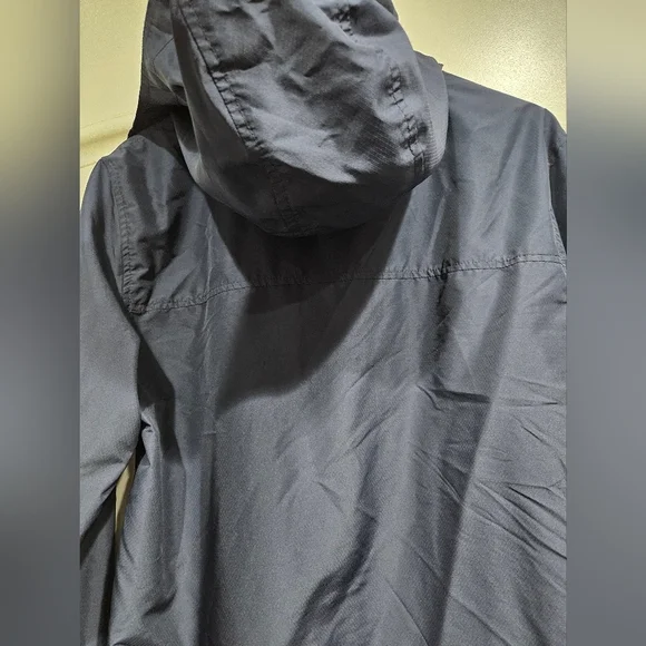 Men's Herschel Voyage Wind Breaker Navy Blue Jacket. Size Medium. - Picture 8 of 10